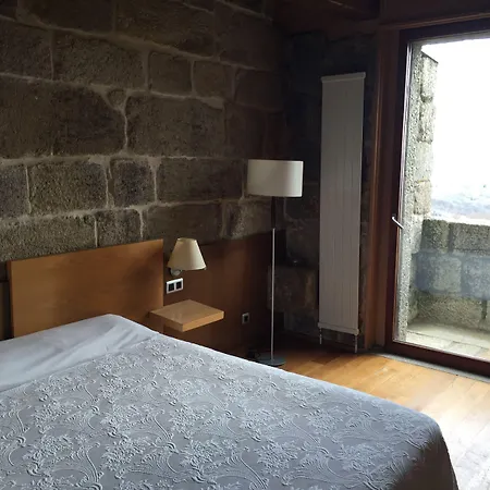 호텔 Monumento Castelo De 3*