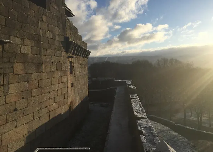 Monumento Castelo De 3*