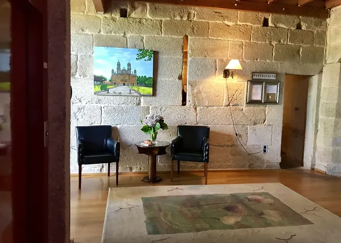 Monumento Castelo De 3*