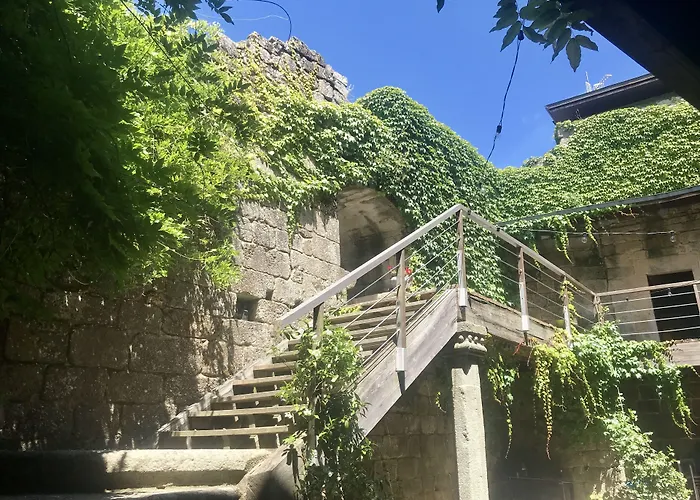 Monumento Castelo De Maceda