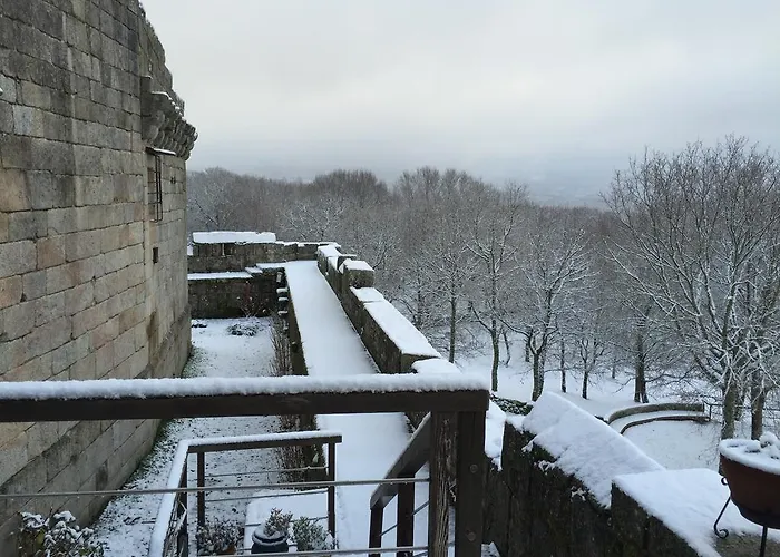 Hotel Monumento Castelo De 3*